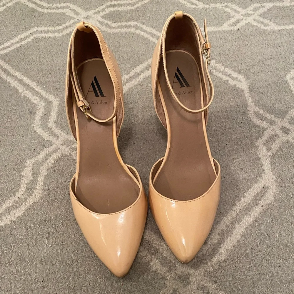 Ava & Aiden Nude Wedge Heels Size 8.5